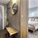 Ravines 45 Cocoon, Cozy & Chic *
